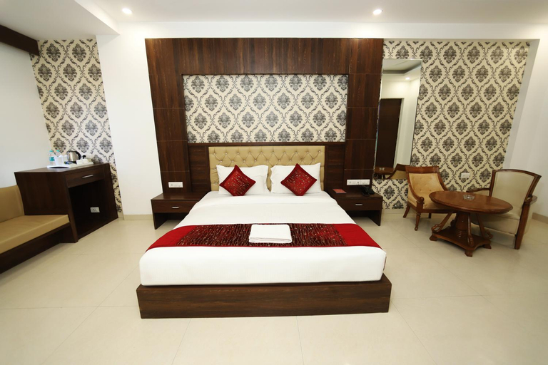 Bedroom 12