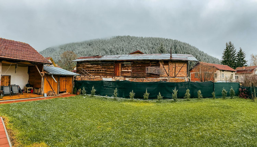 Others 4, Къща за гости РАДЕЯ, Samokov