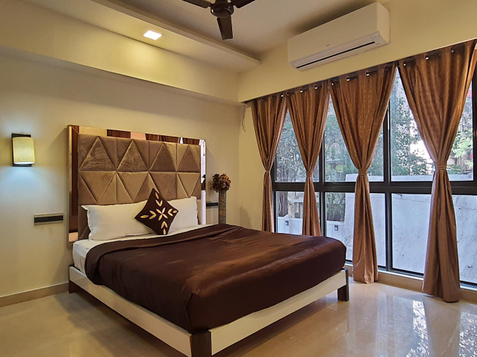 Others 4, OSI Apartments BKC Kurla West, Mumbai Suburban