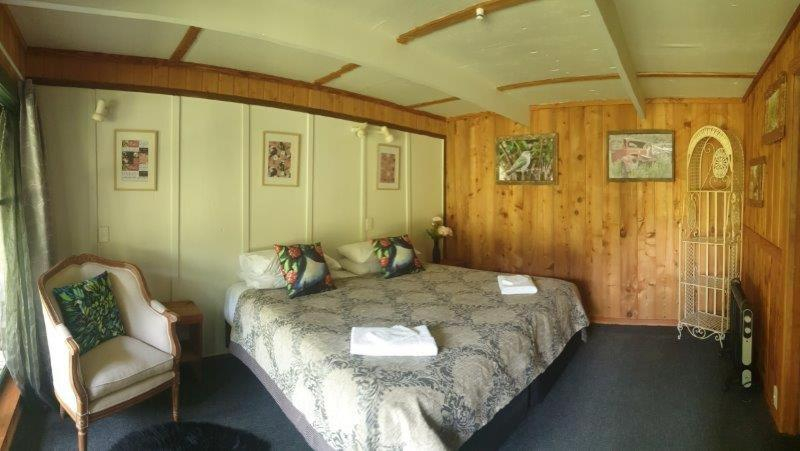 Bedroom 4, Blackfern Lodge, Ruapehu