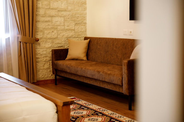 Bedroom 2, Rose Garden Hotel, Gjirokastrës