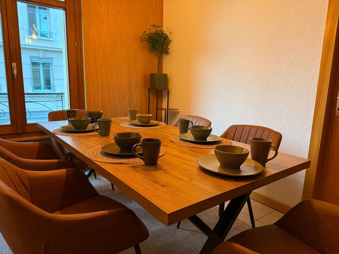 Others 5, The Downtown, Lausanne