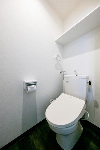 Bathroom 4