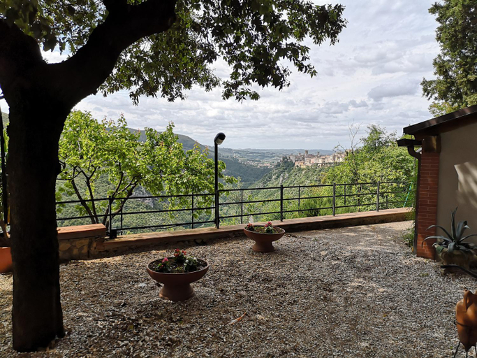 Others 5, Miravalle, Terni