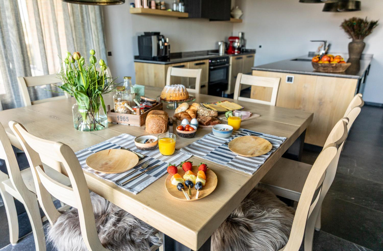 Others 5, B&B Stil de Tijd, Ameland