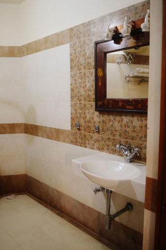 Bathroom 3, Rigmor haveli, Jodhpur