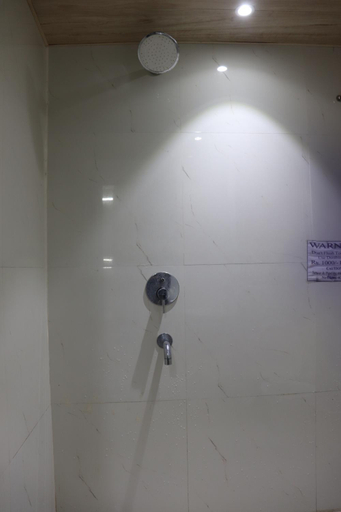 Bathroom 3, Hotel Orange Classic, Garhwal