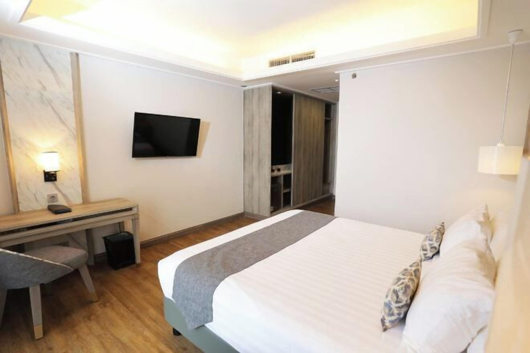 Bedroom 8