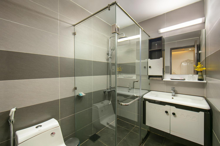 Bathroom 4, Hanoi Kingly Hotel, Hoàn Kiếm