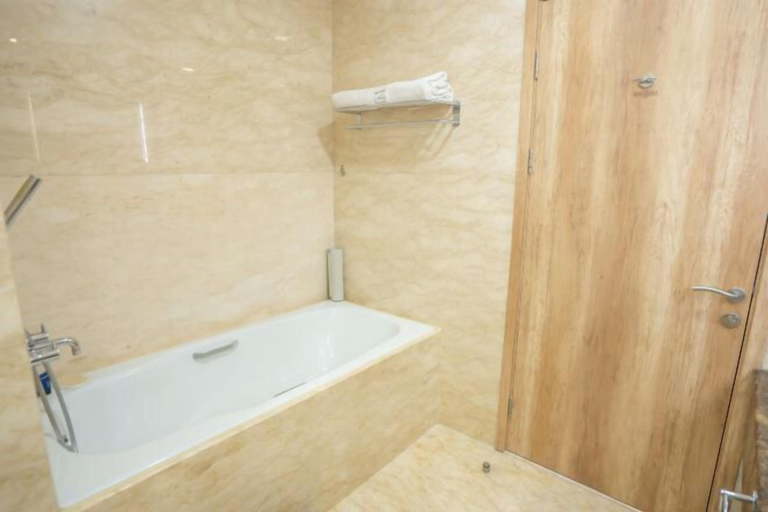 Bathroom 27