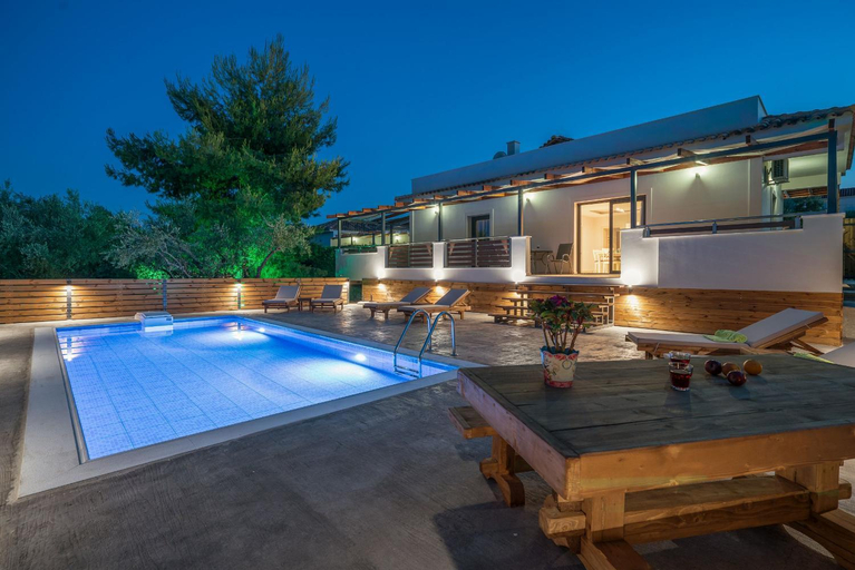 Others 3, Natura Verde Villas, Ionian Islands