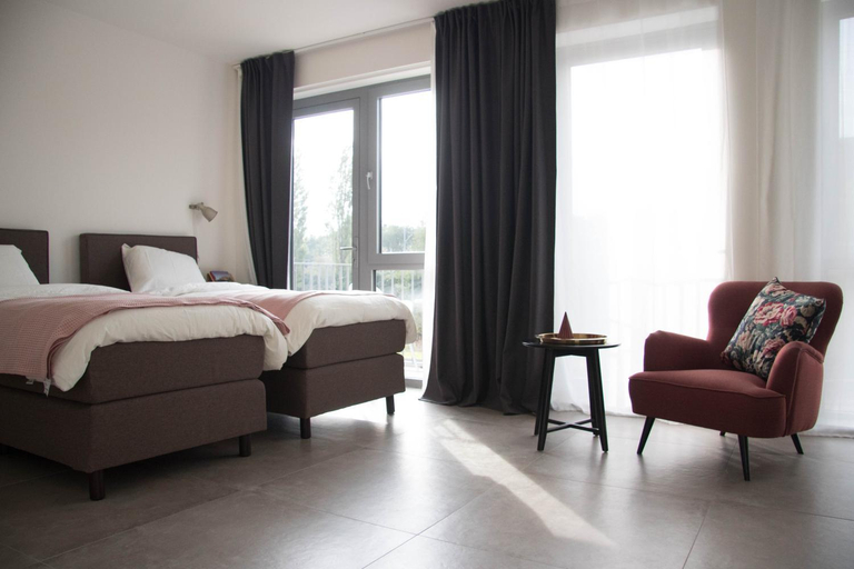 Others 5, B&B Mondriaan, Amsterdam