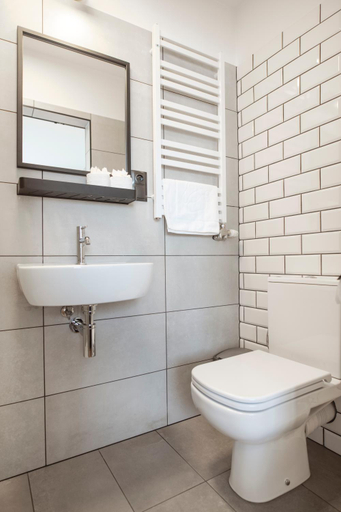 Bathroom 2, Fotel, Katowice City