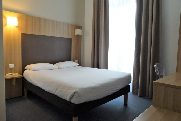 Bedroom 3, Hotel Saint-Patrick Cœur de NANTES, Loire-Atlantique