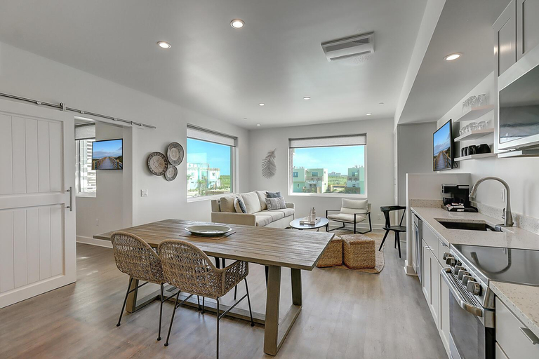 Dining Room 3