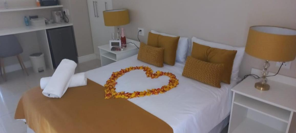 Others 2, Cape Winelands Business Villas, City of Cape Town
