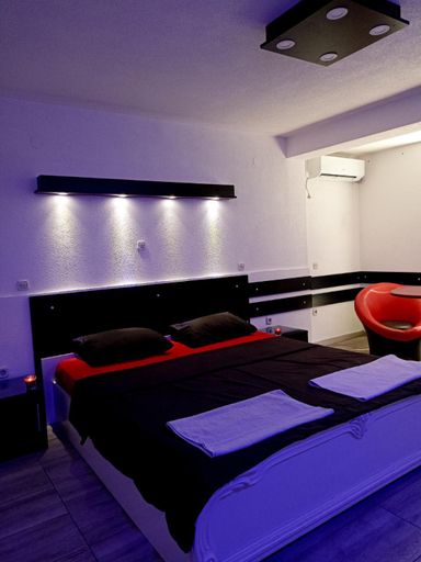 5, Kice Apartments