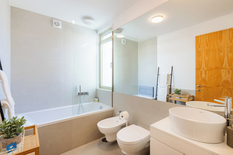 Bathroom 3, Boavista Executive Central Flat, Porto