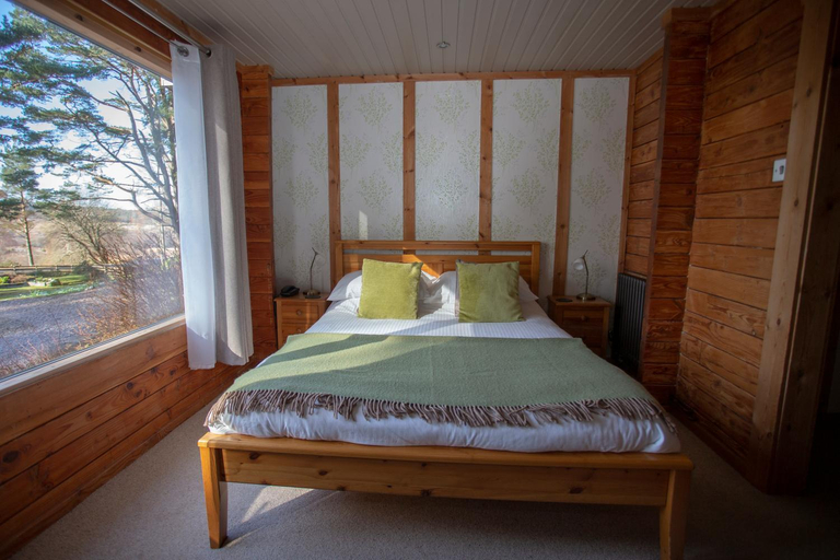 Bedroom 2, Old Pines Hotel, Highland