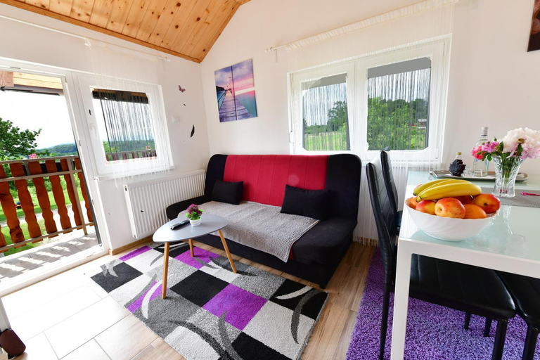 5, Apartments Laura, Rakovica