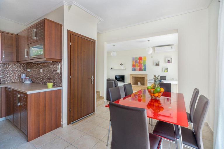 Kitchen 5, Thea Villas Aegina, Attica
