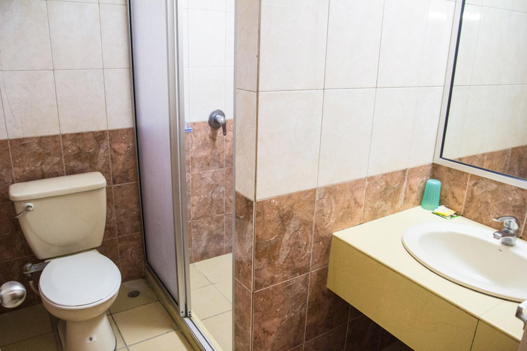 Bathroom 5, Istana Monaco Hotel, Tawau