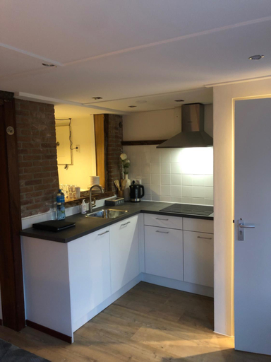 Others 5, B&B CaSandra, Edam-Volendam