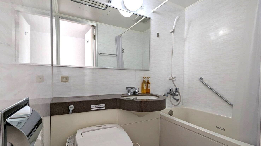 Bathroom 3, Hotel Alpha-One Yokohama Kannai, Yokohama