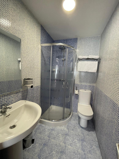 Bathroom 2, Hostal Santiago 2, Burgos