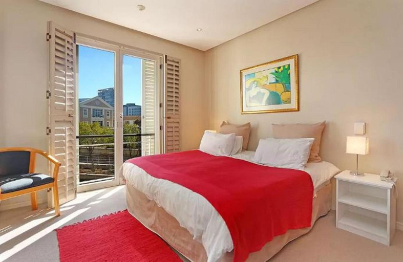 Others 5, Waterfront Stays, City of Cape Town