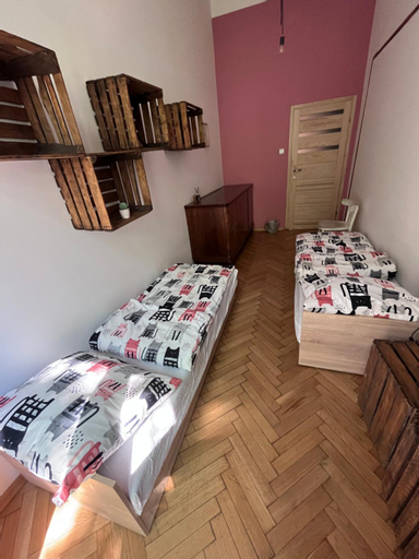 Bedroom 6