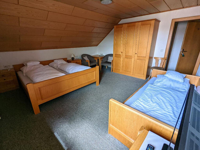 Bedroom 10