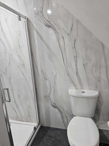 Bathroom 3, The Old Railway Hotel, Wiltshire