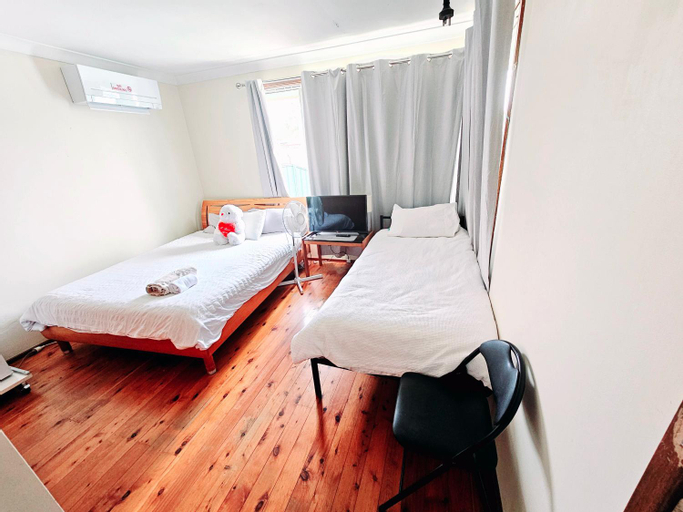 Bedroom 11