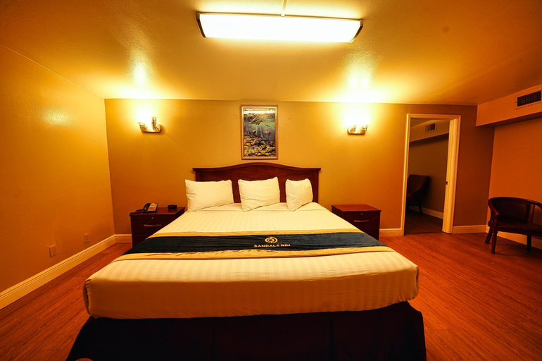 Others 3, Sandals Inn, Volusia