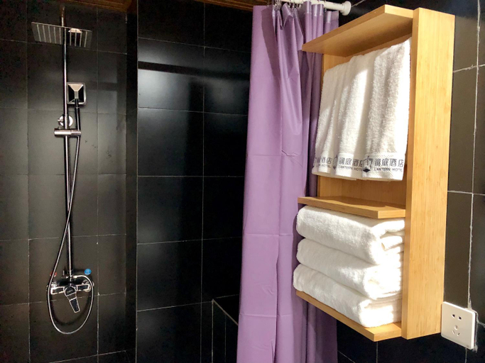 Bathroom 2, Lantern Hotel, Hohhot