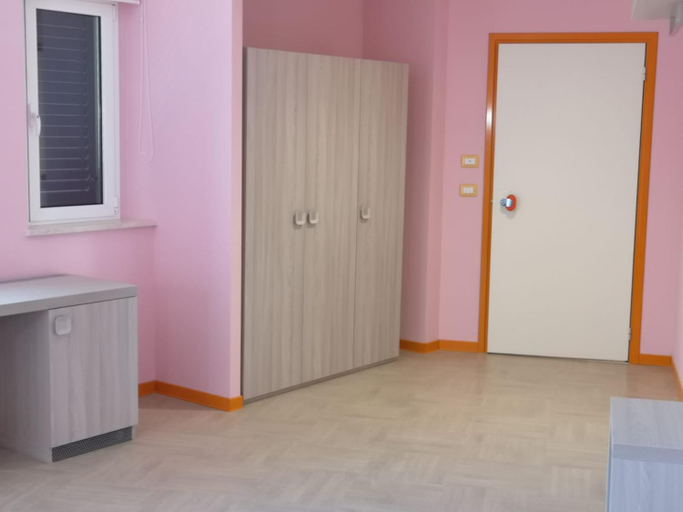 Others 5, Hotel Clodi, Ascoli Piceno