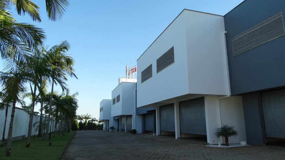 Others 5, Xenon Motel (Adult Only), Criciúma