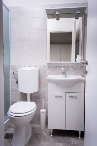 Bathroom 3, Apartments Dolores, Šibenik