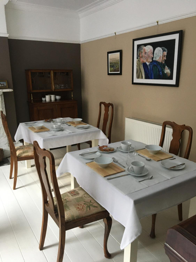 Others 2, Kings B&B, Devon
