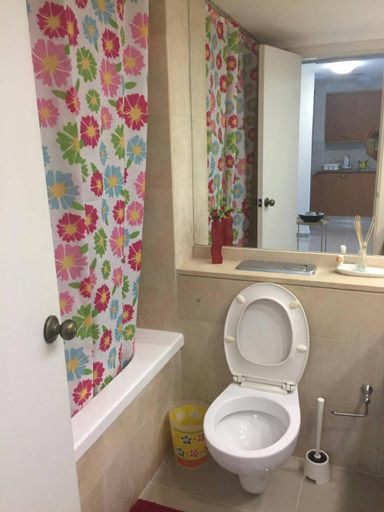 Bathroom 4, Apartment on the Beach