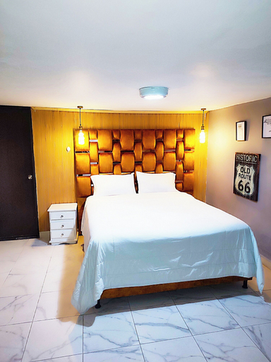 Bedroom 2, PROMO 18 BDRM Building, Pool+ 5Jacuzzis at Poblado, Medellín