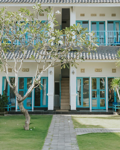 Exterior 6