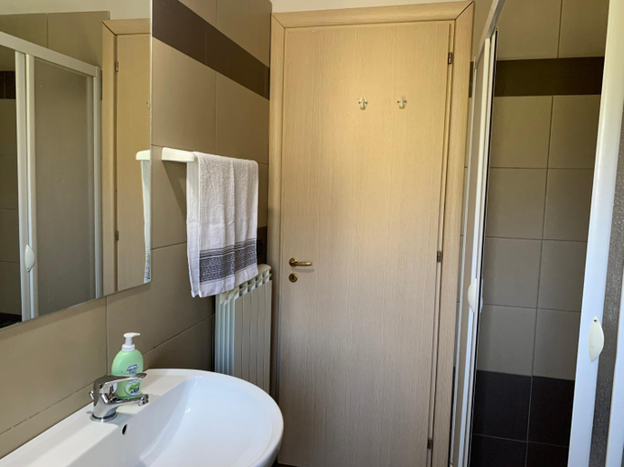 Bathroom, B&B SAN NAZZARO, Isernia