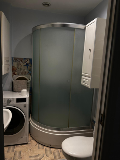 Bathroom 3, Kingsize bed SELF CHECK IN & Smart tv, Riga
