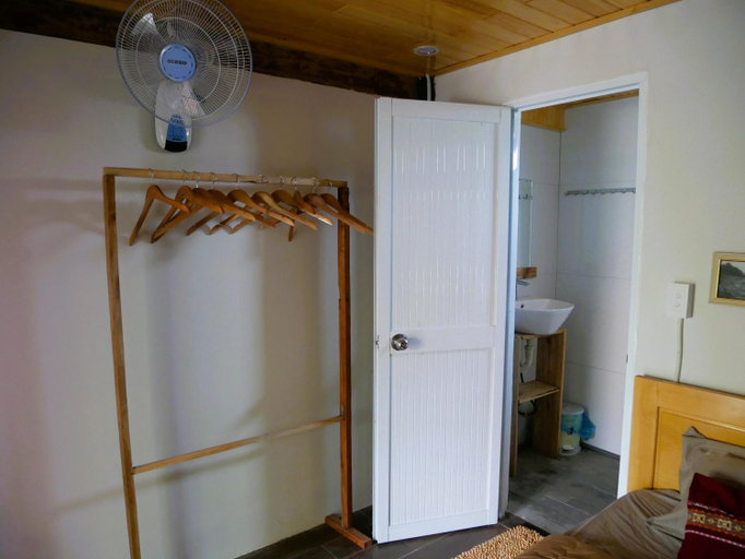 Bedroom 2, Xo Xon Homestay, Kon Tum
