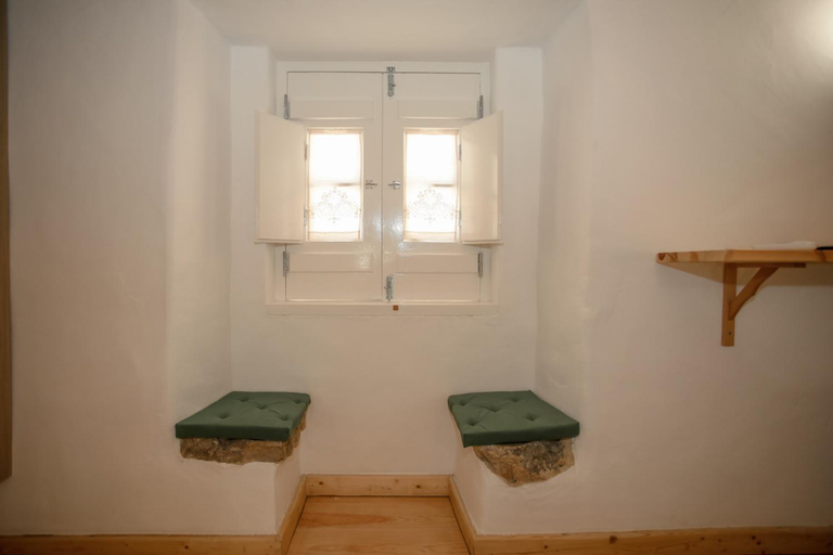 Bathroom 7