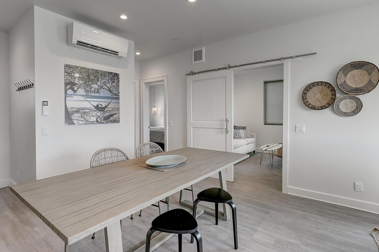 Dining Room 6