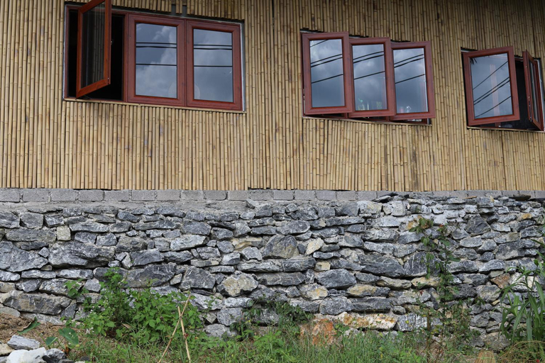 Exterior 5