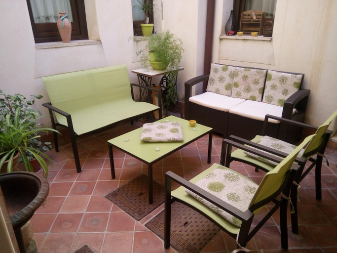 Others 5, Casa Antioco B&B, Syracuse